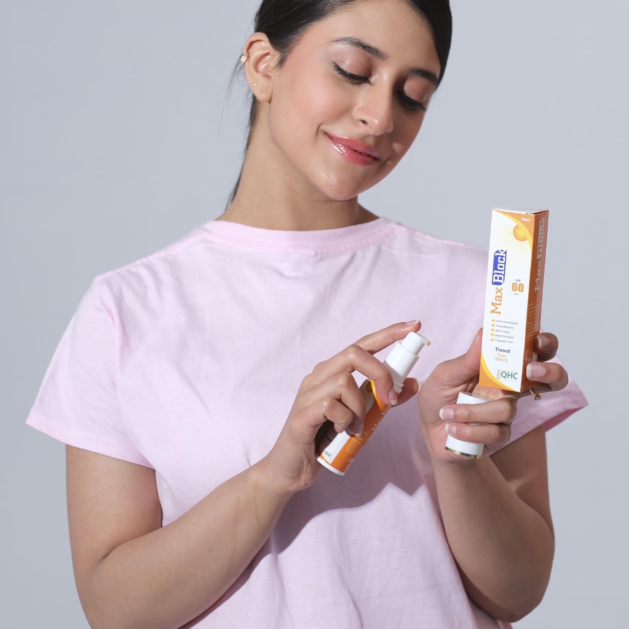 Max block SPF 60 Tinted Sunblock